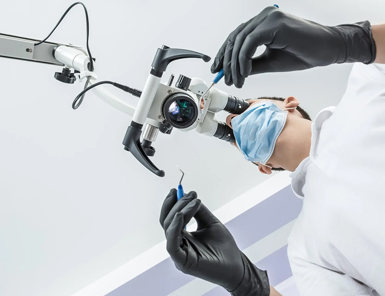 綾瀬（葛飾区小菅・堀切）の歯医者、あやせ ほりきり中央歯科口腔機能クリニックの保険診療で行う精密根管治療